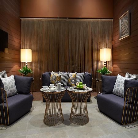 Dorsett Kwun Tong, Hong Kong Hotel Exterior foto