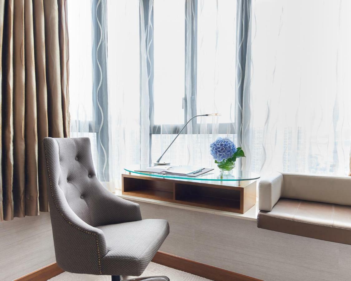 Dorsett Kwun Tong, Hong Kong Hotel Exterior foto